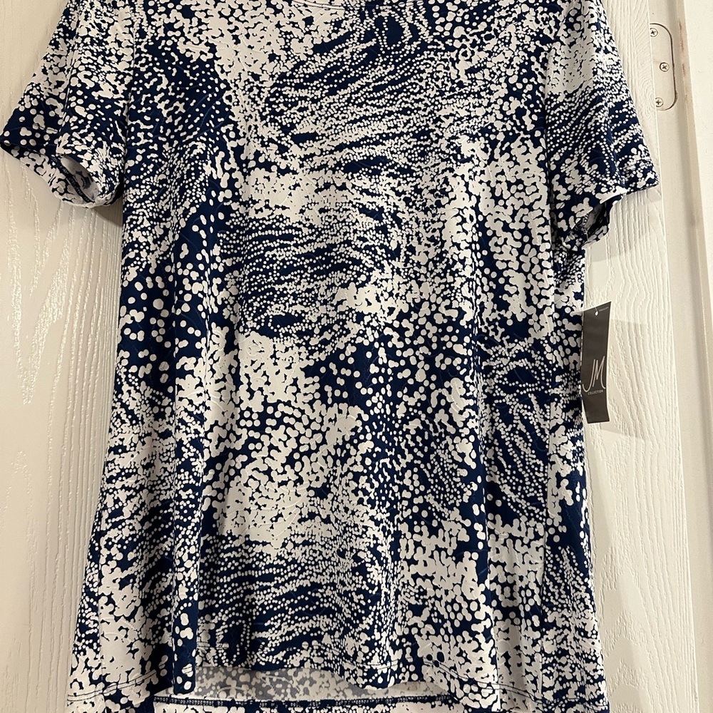 JM Collection Blue and White Dot Top